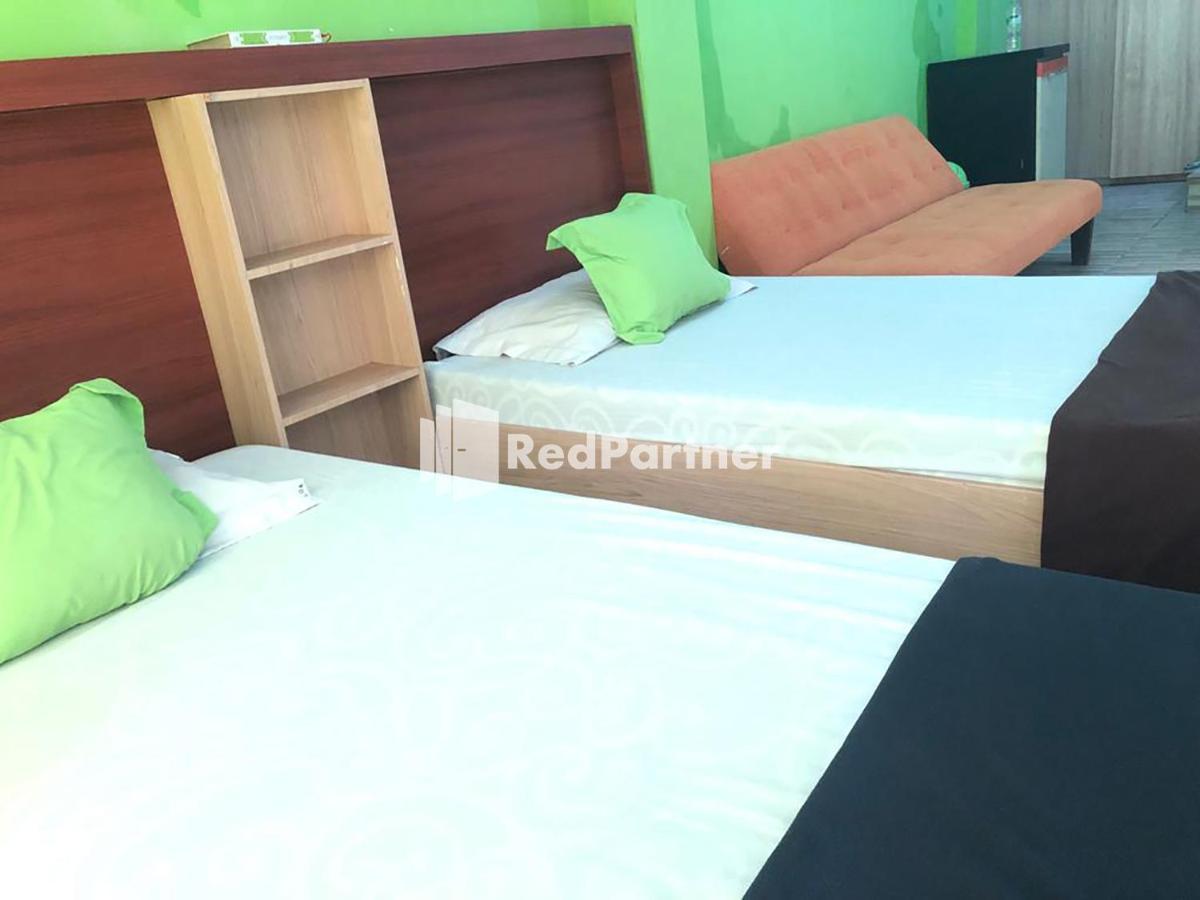 Seungit Syariah Inn Tebet Mitra Reddoorz Jakarta Exterior foto